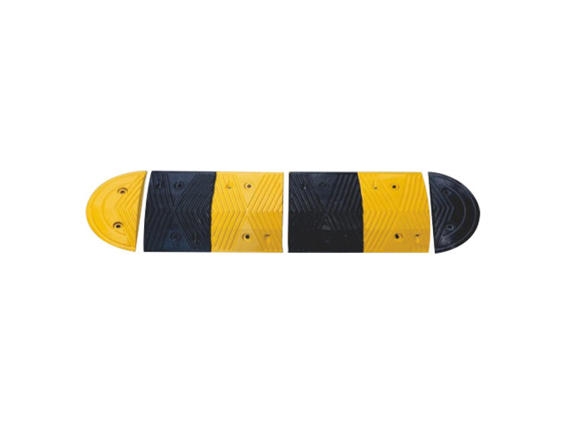 热卖黄色和黑色50厘米长的便携式道路橡胶减速带