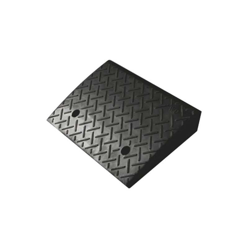 Custom Heavy Black Rubber Kerb Ramps